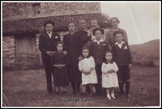 Aizarnako familia bat (1930) Argazkia familia Navas 