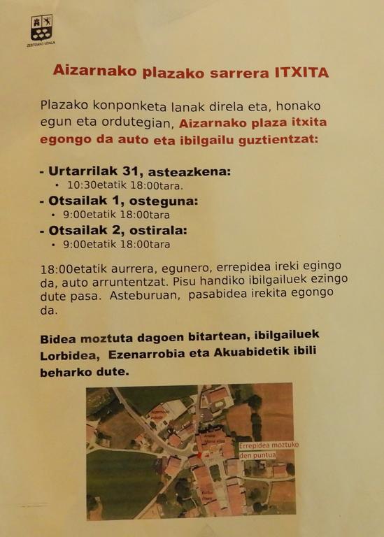   Aizarnako plaza barreneko zoruaren txukunketa lanak jarraitu egiten dute. Obra hauek direla eta  Aizarnarako sarrera itxi egingo da . Ordutegiaren berri jakiteko irakurri Udaletxeak herrian jarri duen oharra.  